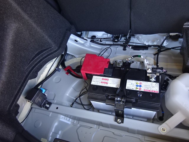 Grヤリスリアカメラ取り付け ハイゼットトラック車検整備 N Boxタイヤ交換 新車ハイラックストラック納車 トヨタ ヴィッツ Av ナビ機器 カー用品取付 セキュリティ エンジンスターター取付 スタッフ日記 ミスタータイヤマン M Tech ブリヂストンのタイヤ専門
