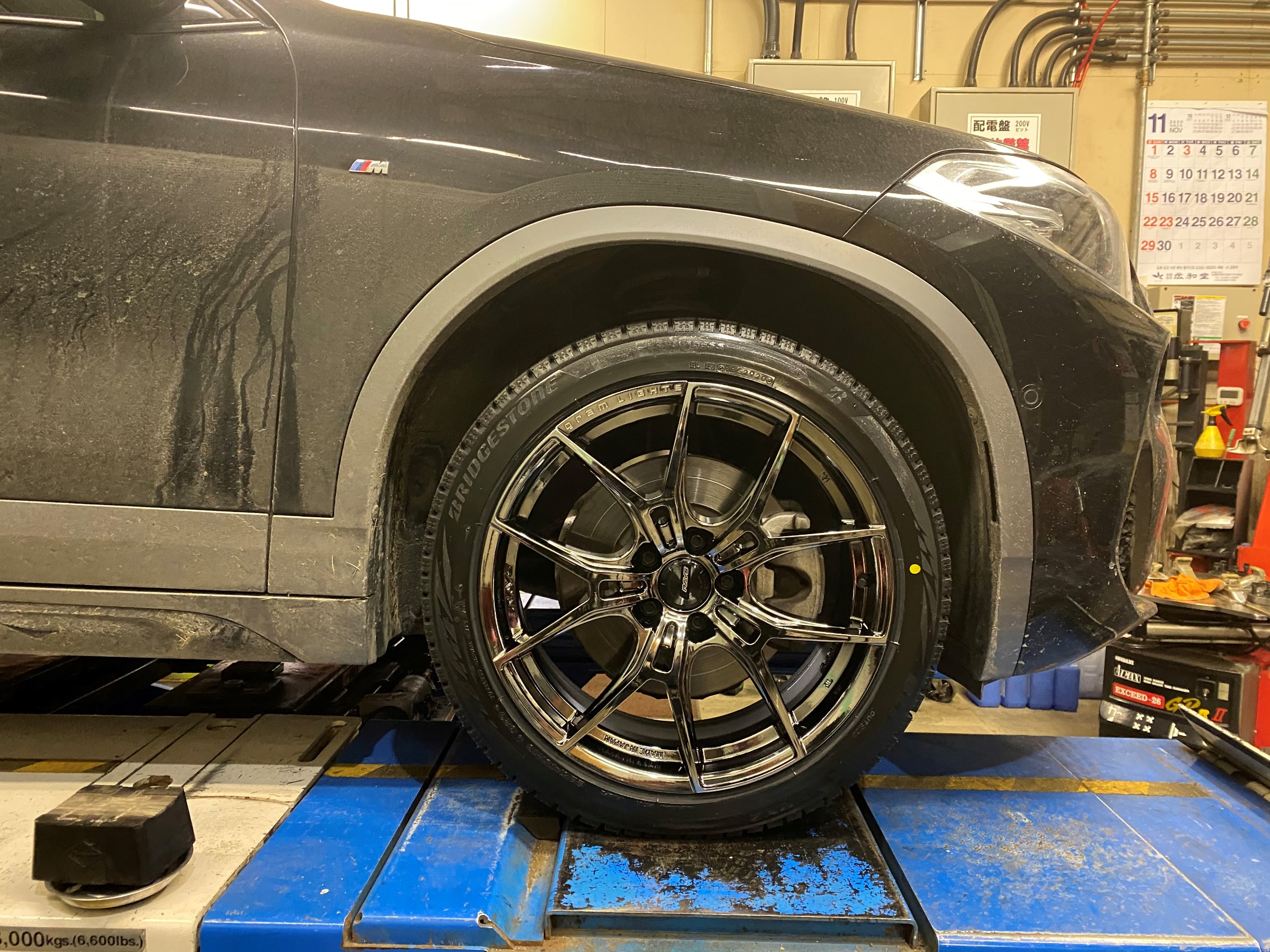 BMW X2さんに19inch ブリザックVRX2＆ホイールセット | BMW タイヤ