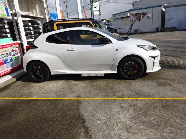 トヨタヴィッツRS GR エディションホイール送料込！ルミ―ヤリス